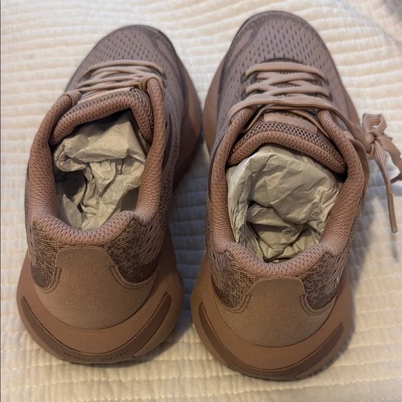 Merrell Women's Rose Athletic Shoes. New never worn! - Picture 2 of 4